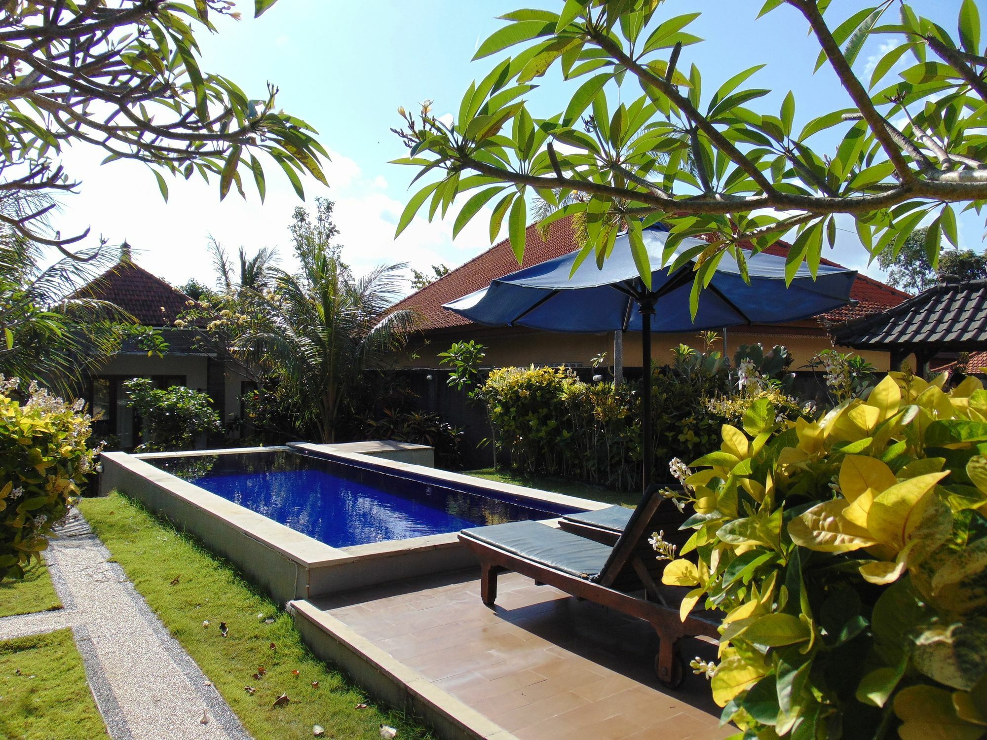 Baik Baik Homestay Pecatu Exterior foto