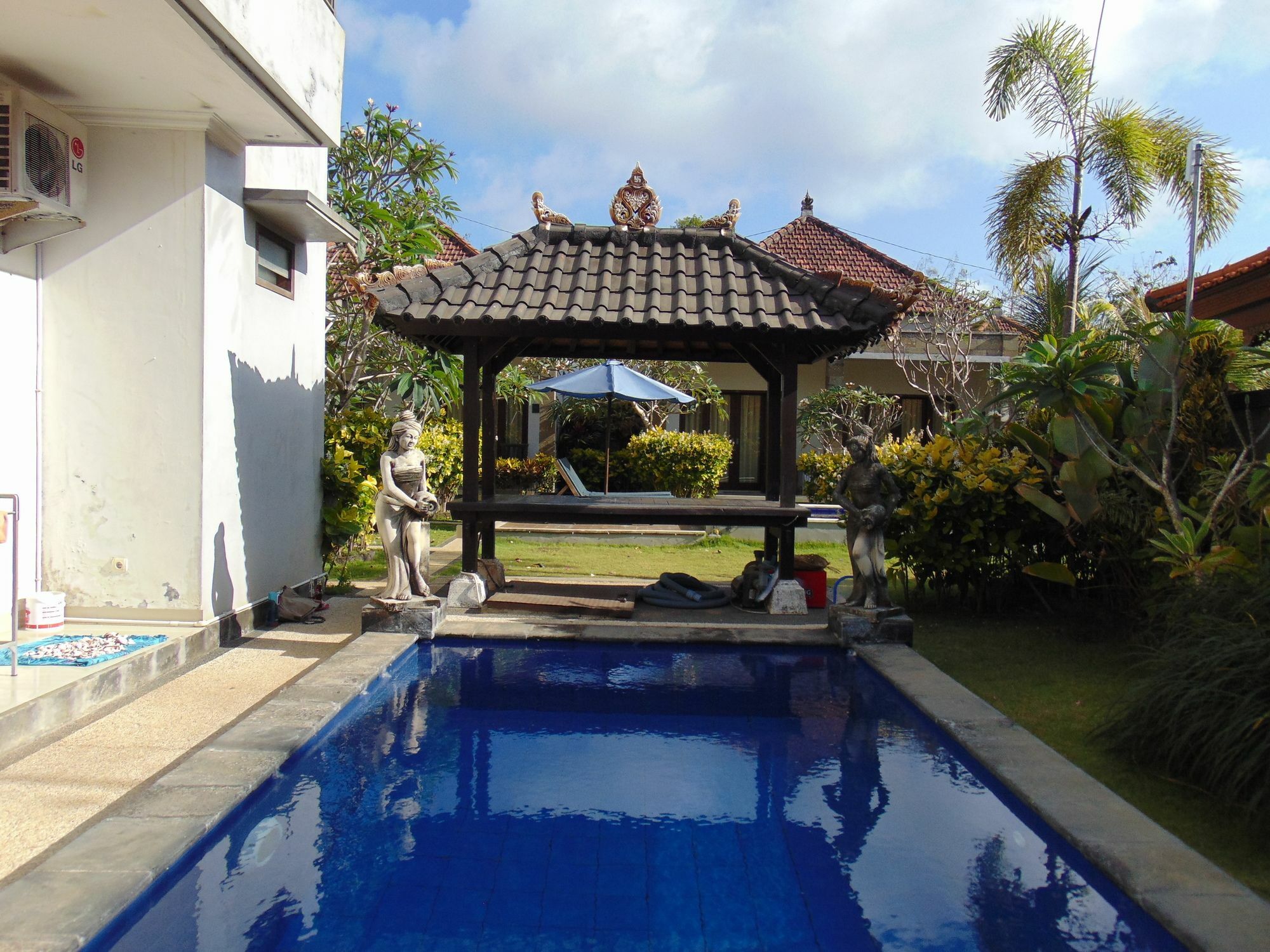 Baik Baik Homestay Pecatu Exterior foto