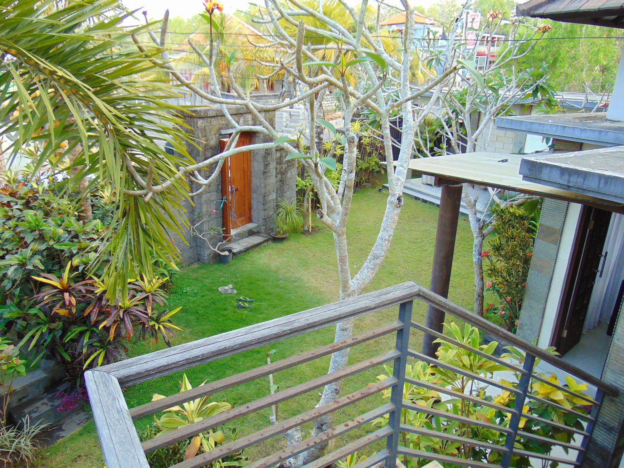Baik Baik Homestay Pecatu Exterior foto