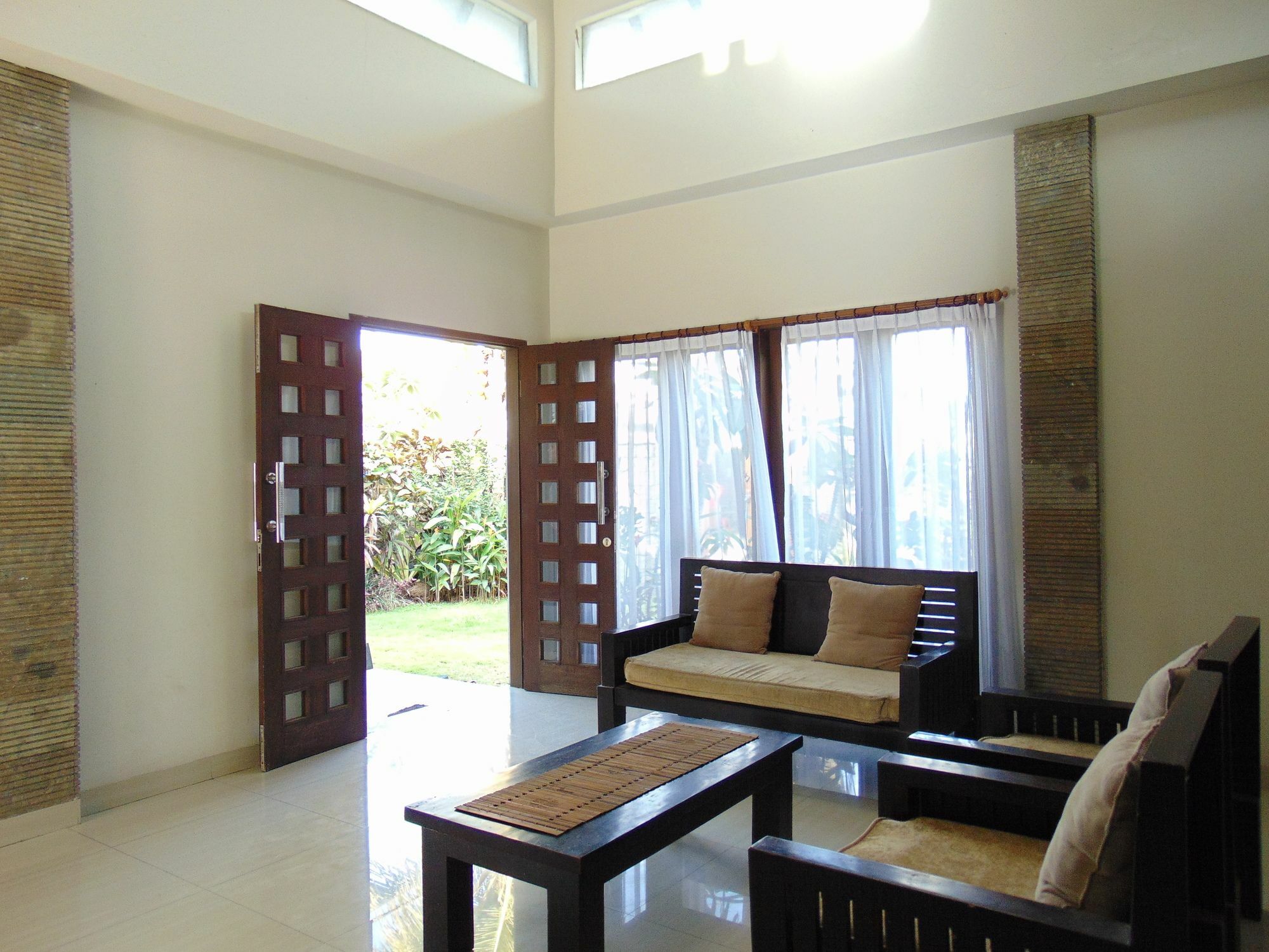 Baik Baik Homestay Pecatu Exterior foto